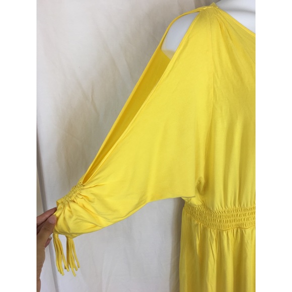 Lane Bryant cold shoulder tassel smocked dress - Picture 5 of 7