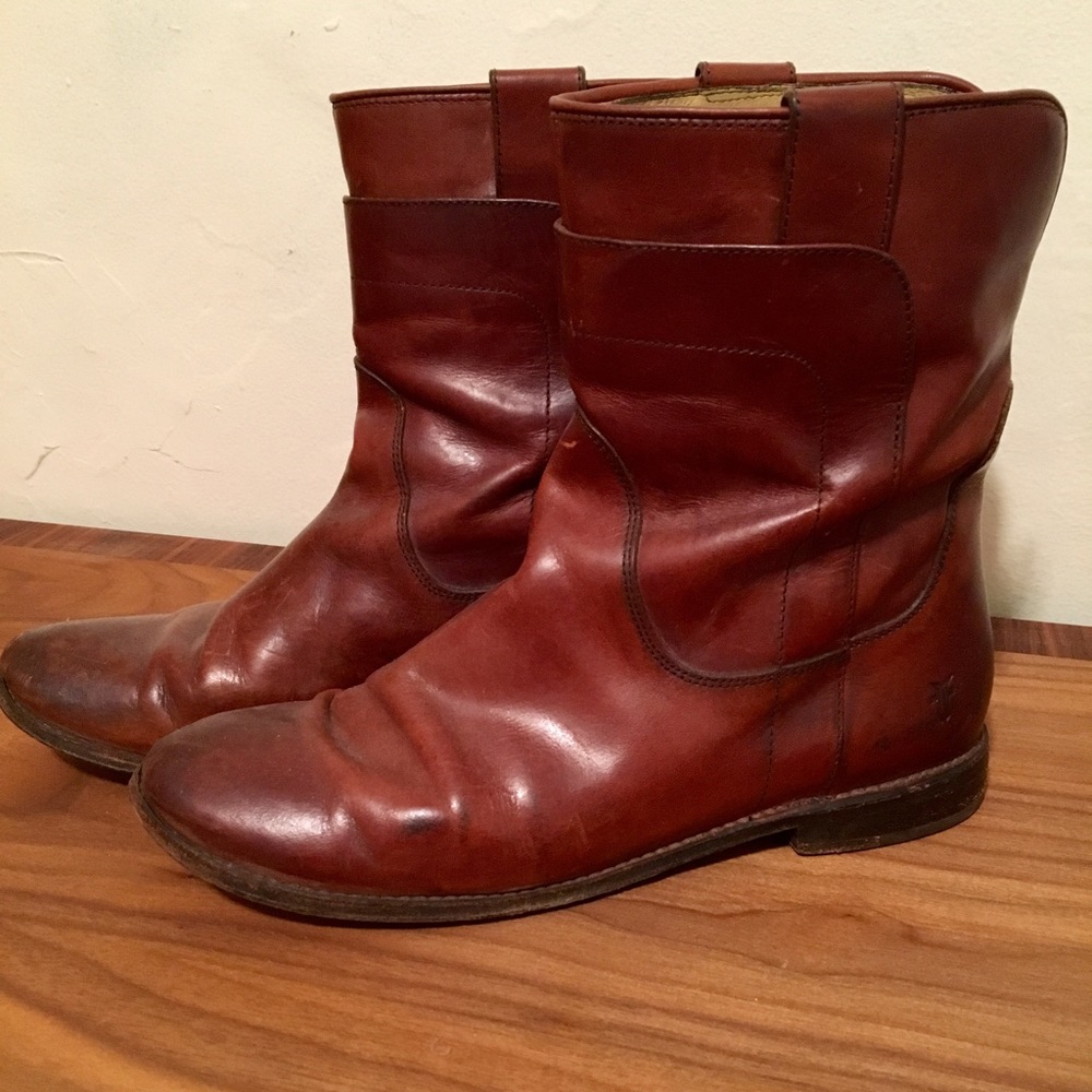 Frye Paige Short boots sz 9