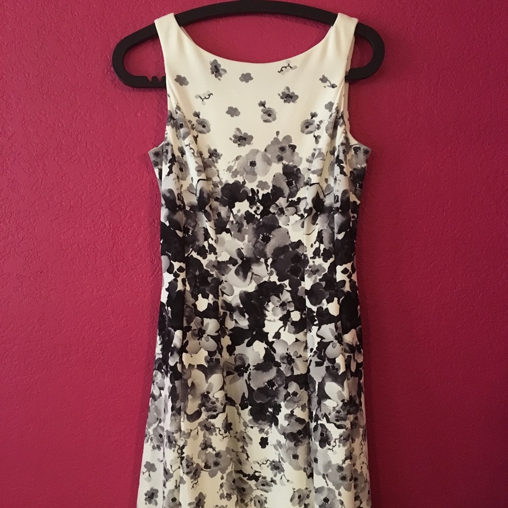 Maggy London Floral Dress Size 2