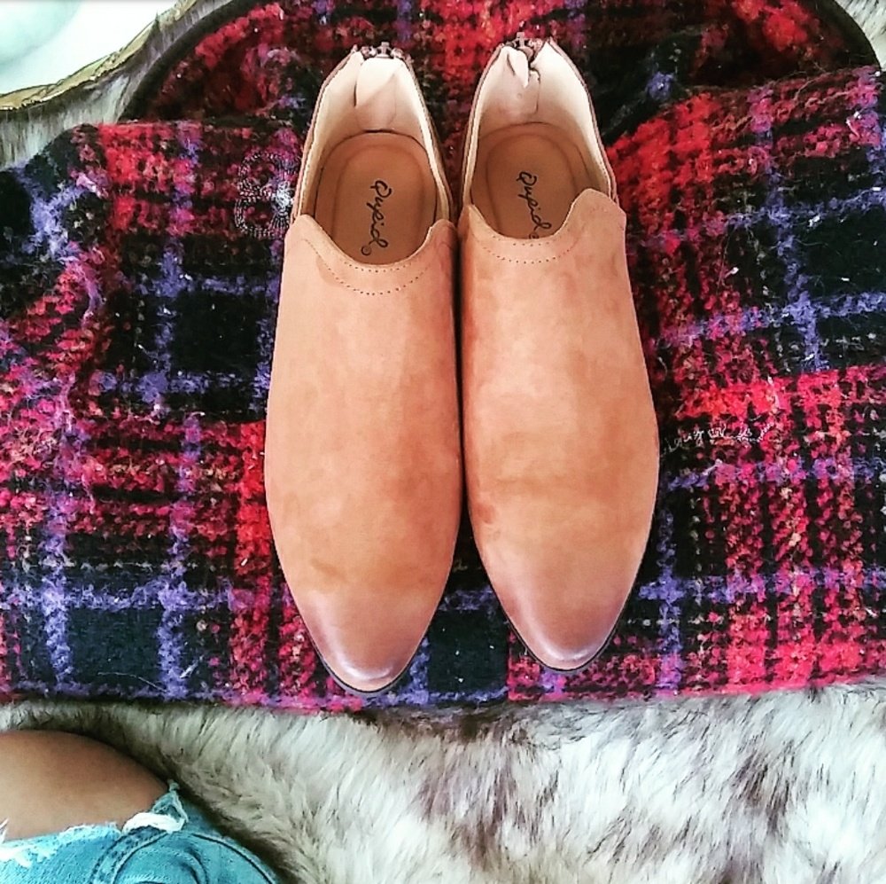 LAST PAIR!!//The Ruby// Chestnut booties - Picture 3 of 4