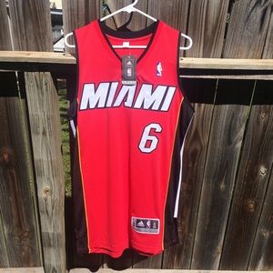 Miami Heat Lebron James jersey