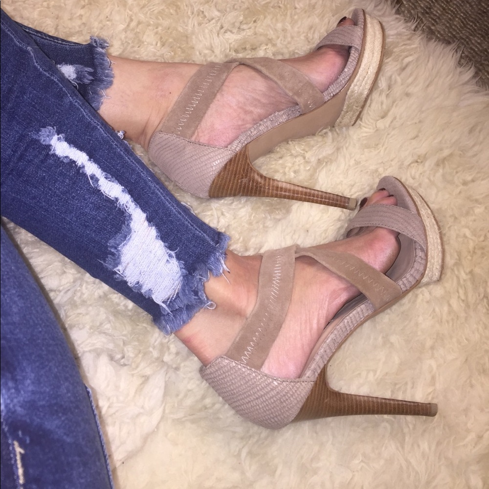 Woman’s H By Halston Sandals