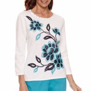 EMBROIDERED PULL-OVER SWEATER BRAND NEW