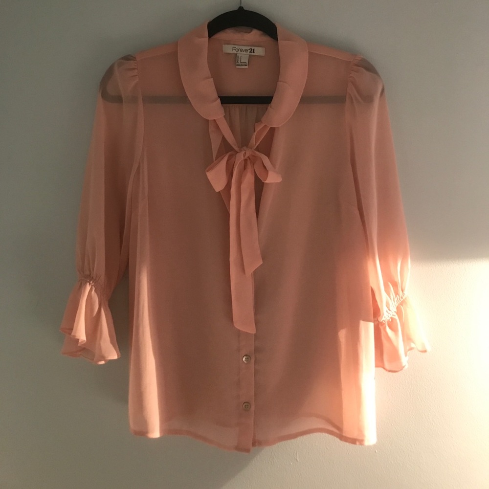 Pink blouse 💕