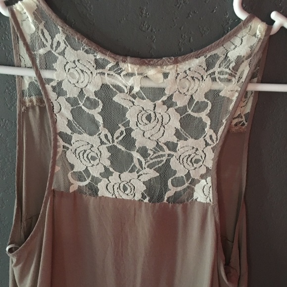 CLOSET CLOSING - Picture 4 of 4