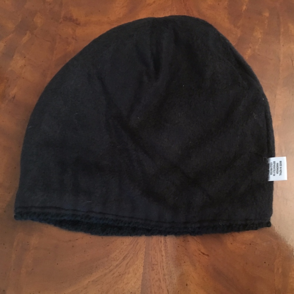 Wool Cap - Picture 3 of 6