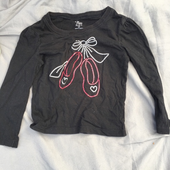 Four toddler shirts - Picture 3 of 5