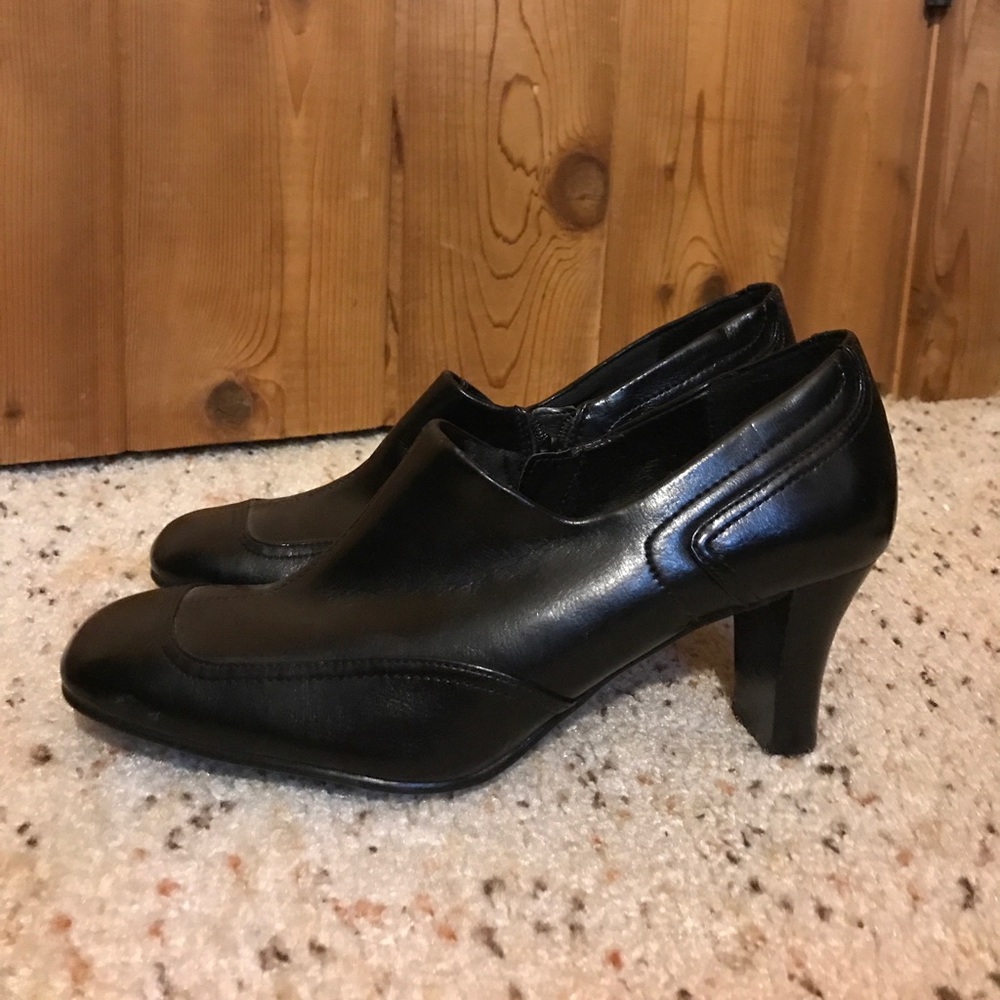 Naturalizer heels