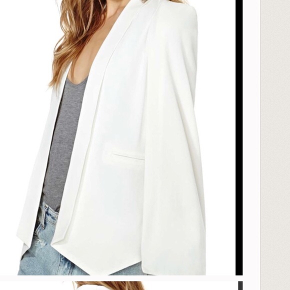 2️⃣🛑 white blazer - Picture 2 of 4