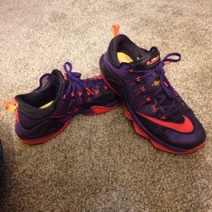 Nike Shoes Lebron Earned 23 Ltj Poshmark Nike Shoes Lebron Earned 23 Ltj Poshmark