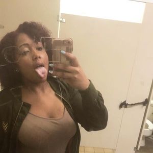 Meet your Posher, Bree