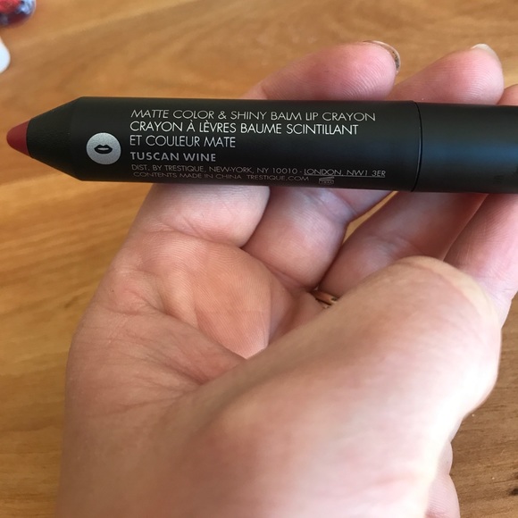 Trestioue matte color & shiny balm lip crayon - Picture 3 of 3