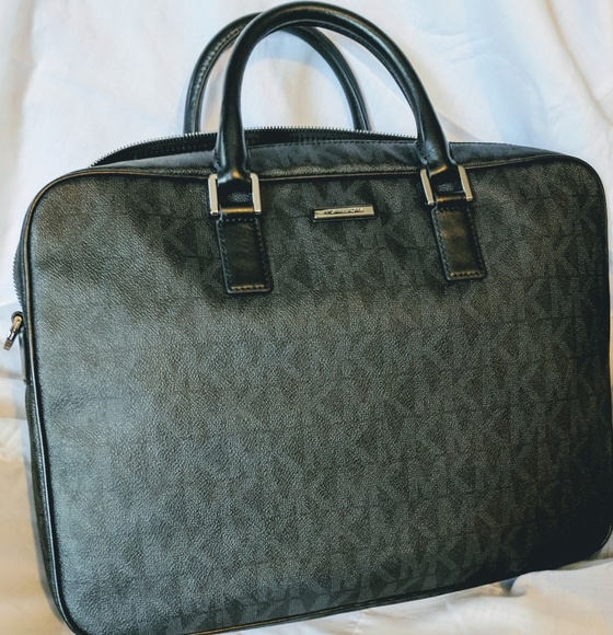 MICHAEL KOR'S MEN'S BRIEF CASE (NEW WITH TAGS) - Picture 2 of 6