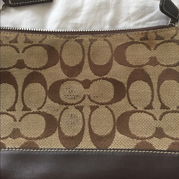 Coach Handbag - Picture 3 of 4