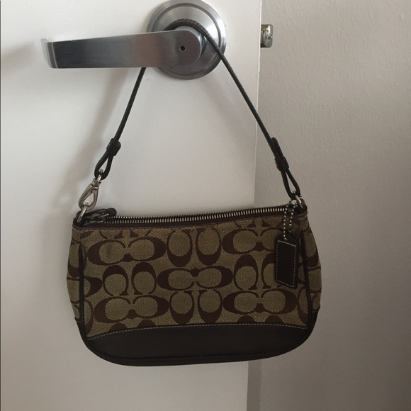 Coach Handbag - Picture 4 of 4