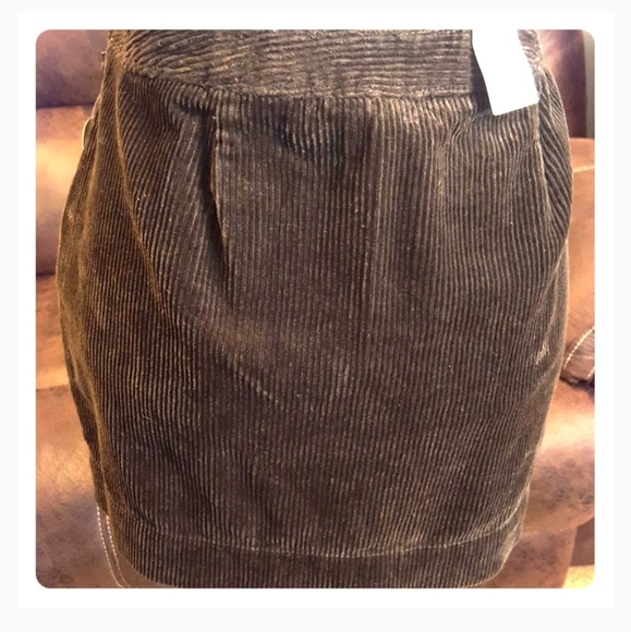 Old Navy Dresses & Skirts - NEW - NWT - Old Navy Corduroy Skirt