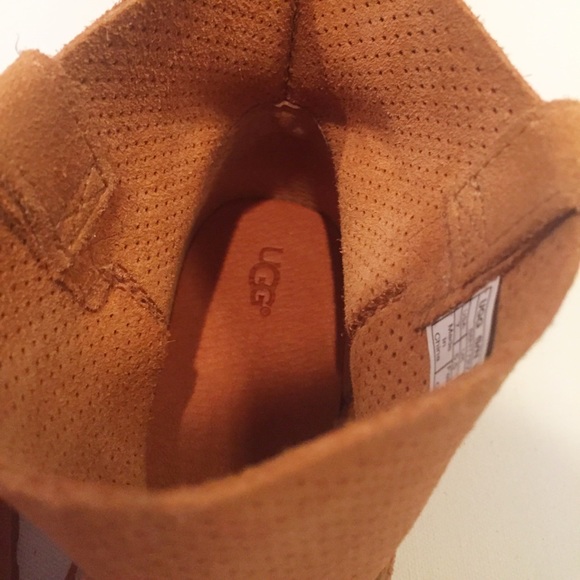 New Classic Unlined Mini Uggs Size 7 - Picture 7 of 8