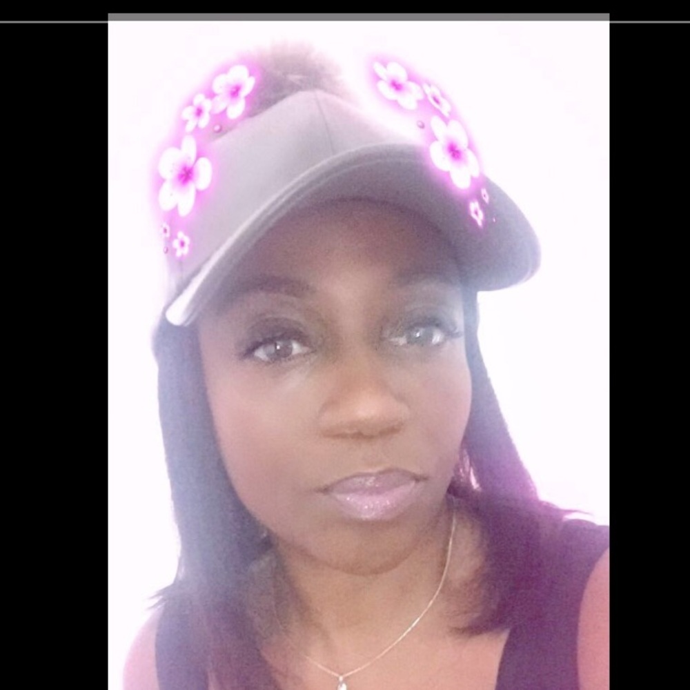 Meet your Posher, Deveda Styles aka SimplyHarlem✨✨