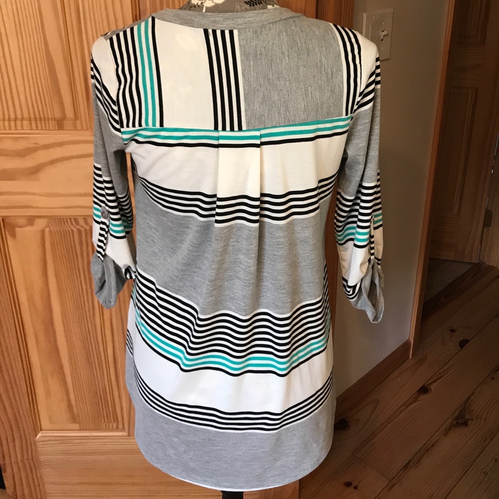 Tunic - Picture 2 of 3