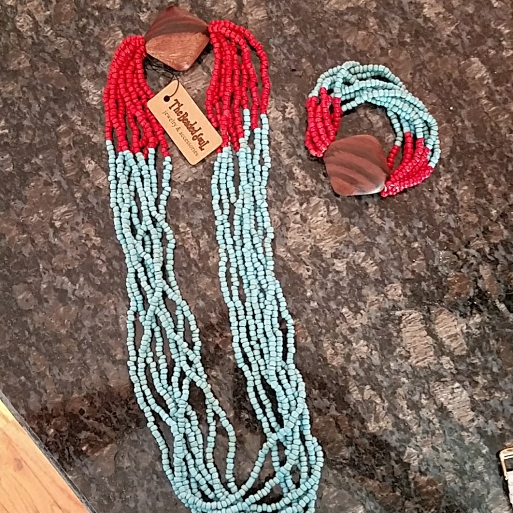 Necklace and bracelet