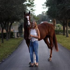 Meet your Posher, Brooke