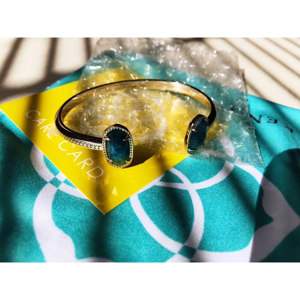 GOLD ELTON PINCH BRACELET—KENDRA SCOTT