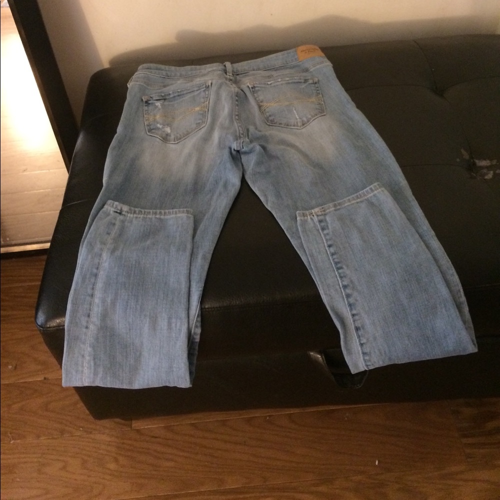 Ambercrombie jeans 29x 31 distressed.