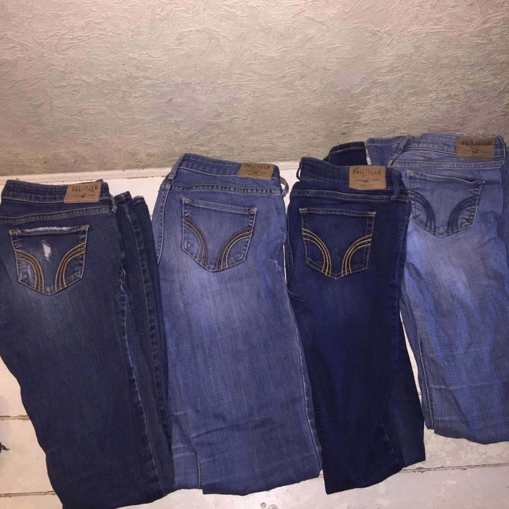 Hollister Jeans! Bundle!