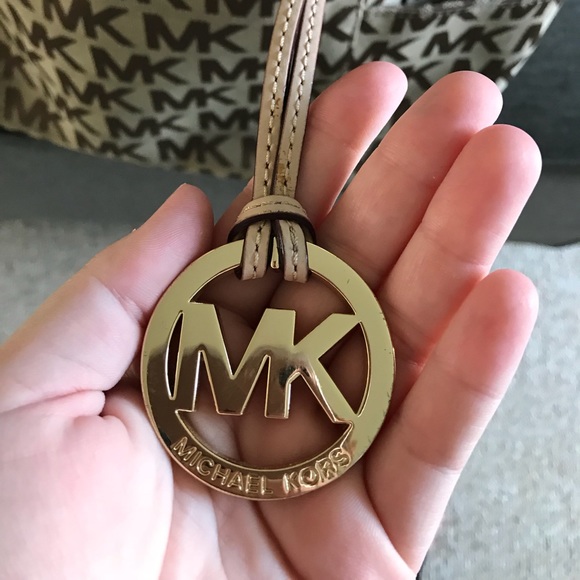 Michael Kors handbag 👜 - Picture 8 of 8