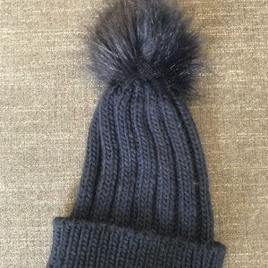 Topshop navy blue beanie never worn