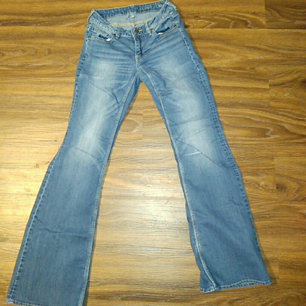 NY&CO. Curvy Flare