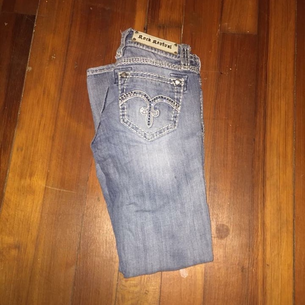 Size 27 capris