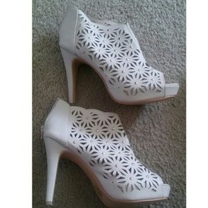 Italina Peep Toe Heel