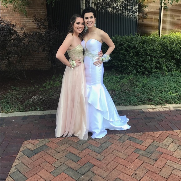 Prom Dress - Picture 2 of 4