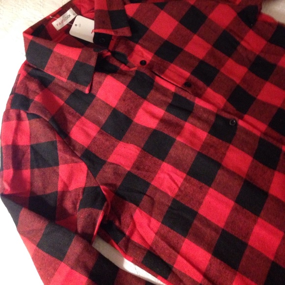 1 LEFT! New Red Flannel button down Tunic! - Picture 4 of 4