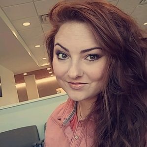 Meet your Posher, Tiffani