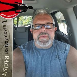 Meet your Posher, Rene