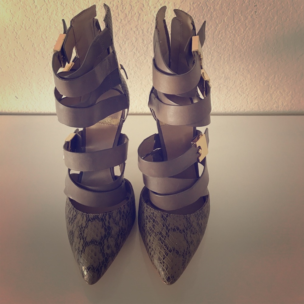 Marciano heels