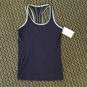 GapFit Workout Top