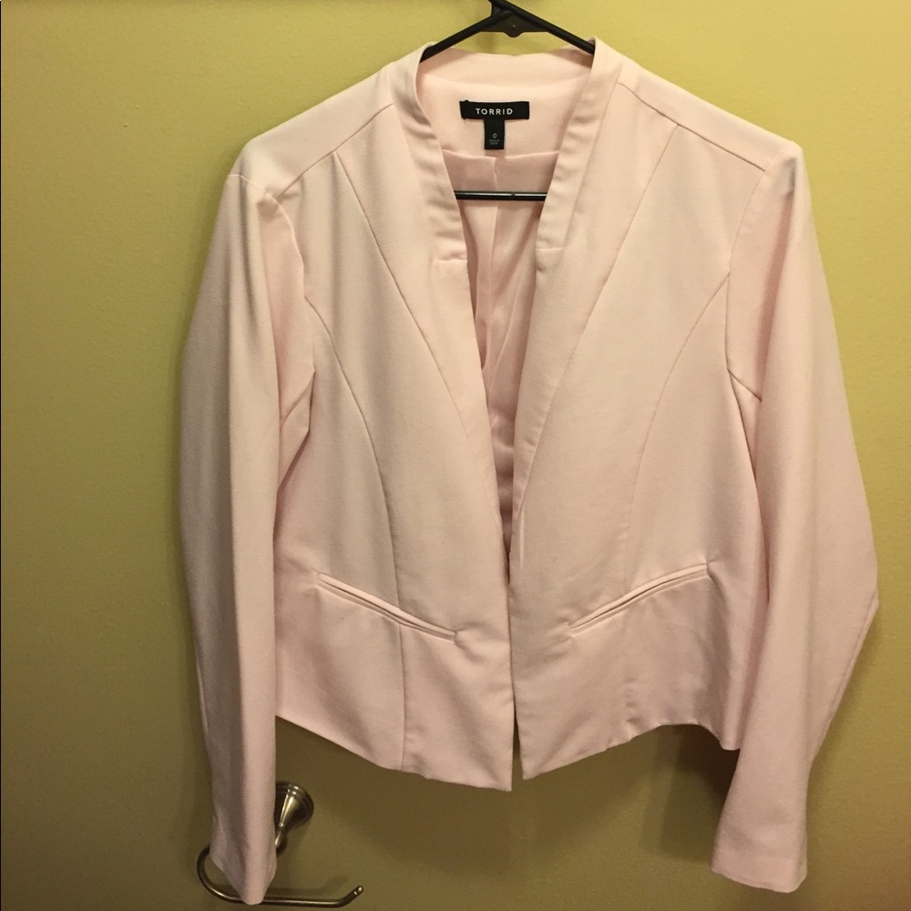 Torrid blush pink blazer NWOT
