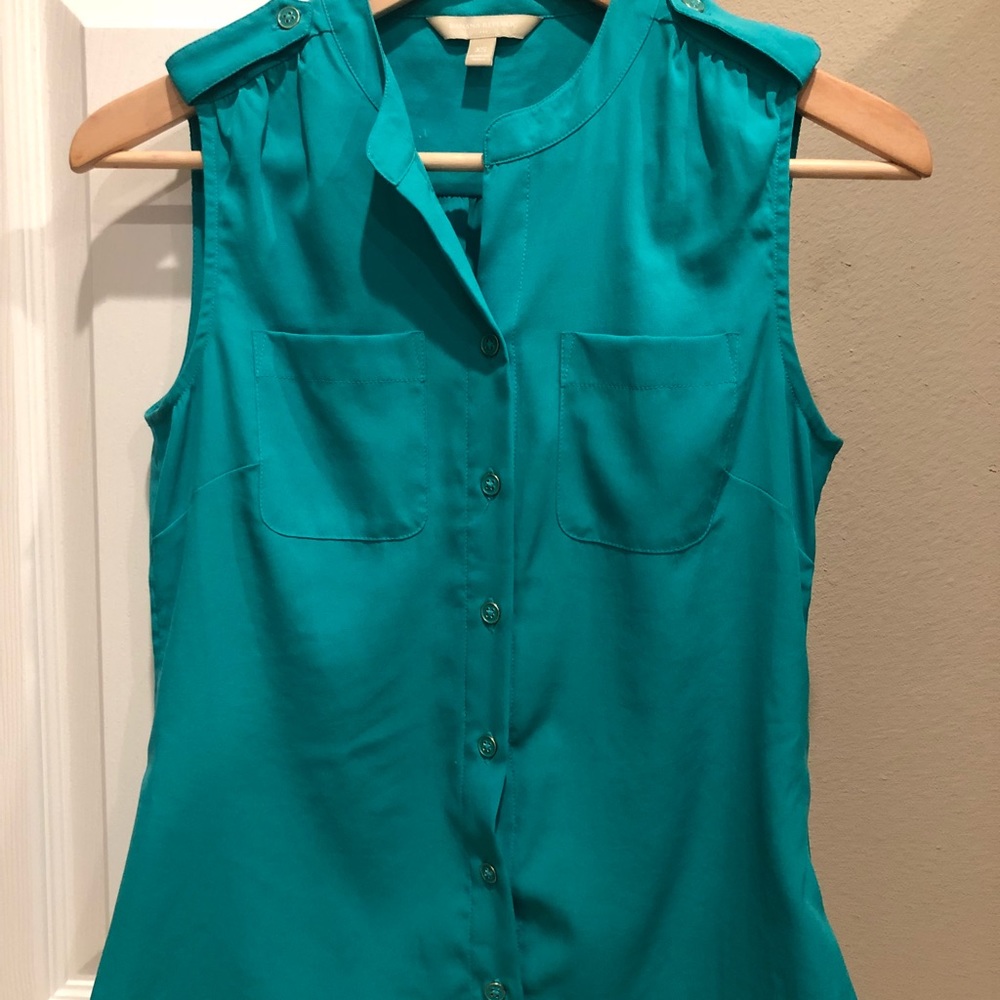Banana Republic Sleeveless Blouse