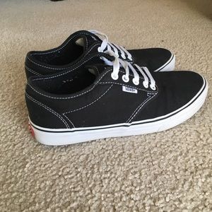 🖤Brand new black vans🖤