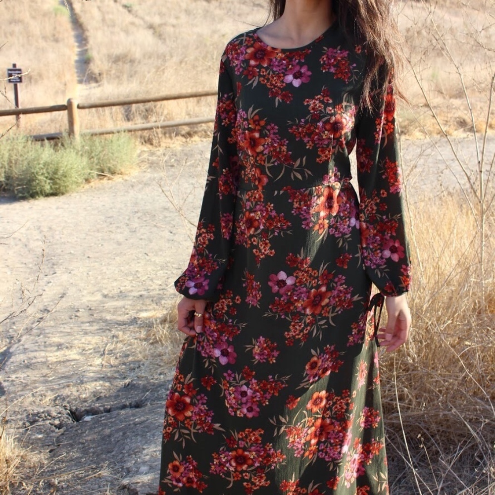 Green Long Sleeve Full Length Floral Maxi Dress