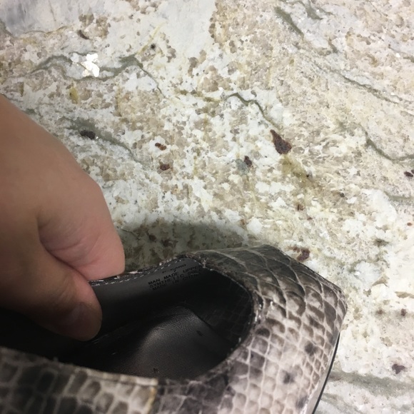 Steve Madden Snakeskin Taupe Peep Toe Pumps size 7 - Picture 3 of 8