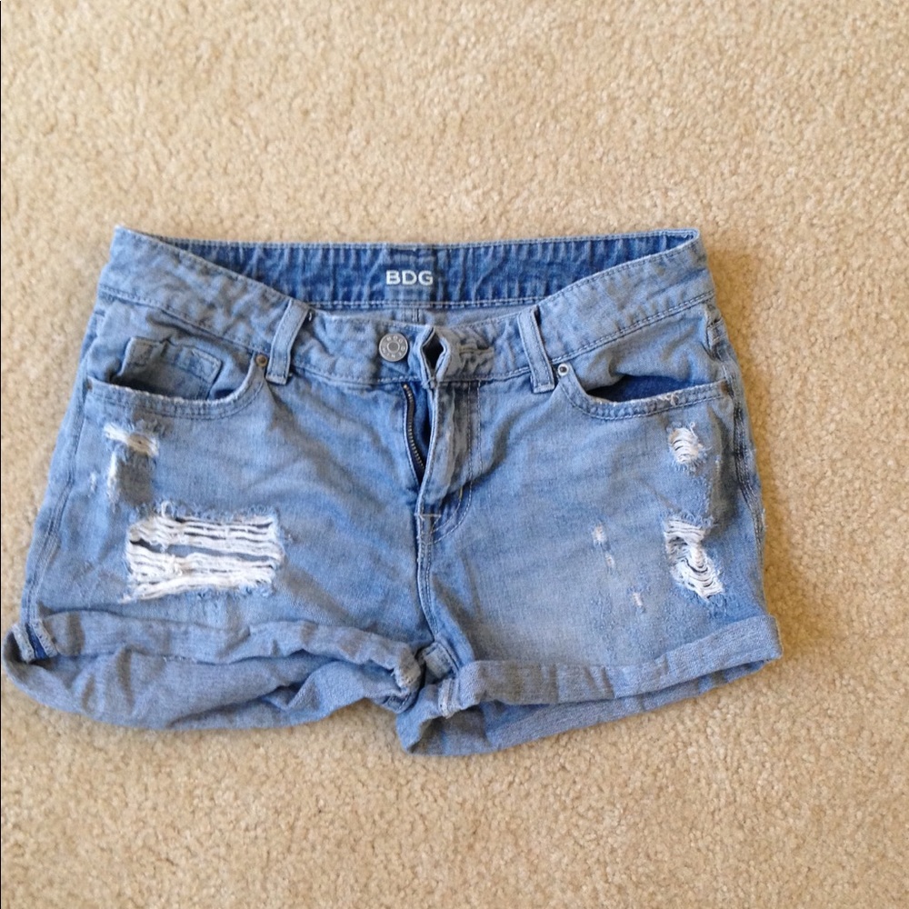 BDG boyfriend shorts