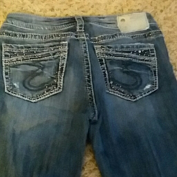 Jeans - Picture 2 of 4