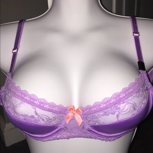 Brand new bra great for Christmas or birthdays!
