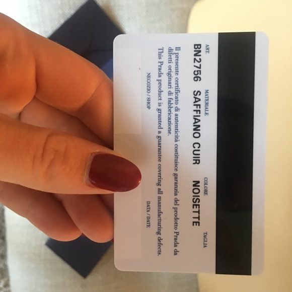 Prada bag only used twice!! - Picture 4 of 7