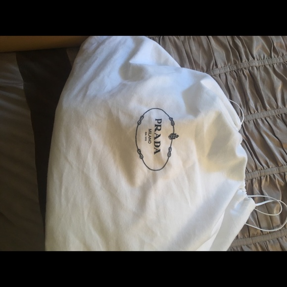 Prada bag only used twice!! - Picture 5 of 7