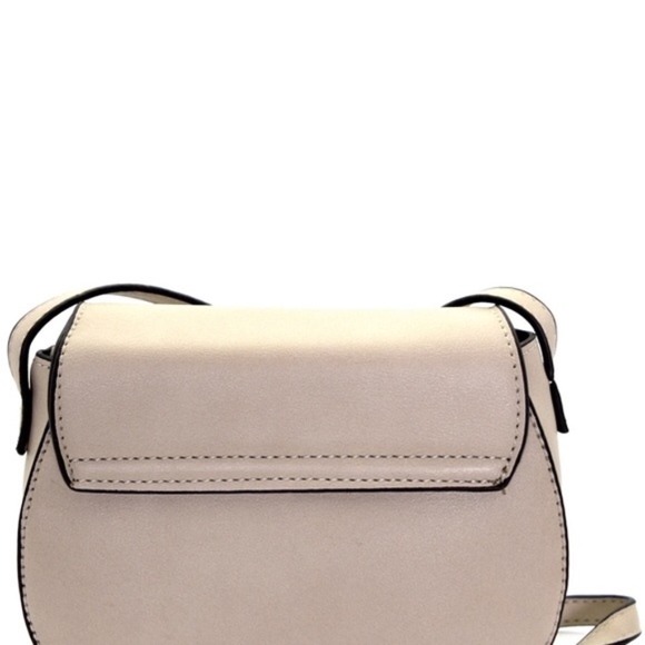 Grey Flower Embroidered Flap Crossbody Bag - Picture 7 of 8